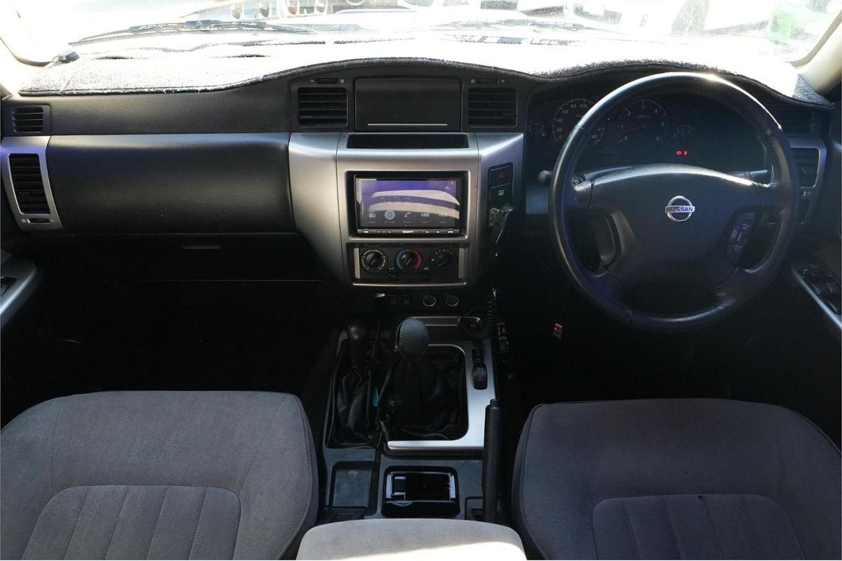 2011 Nissan Patrol ST GU VII