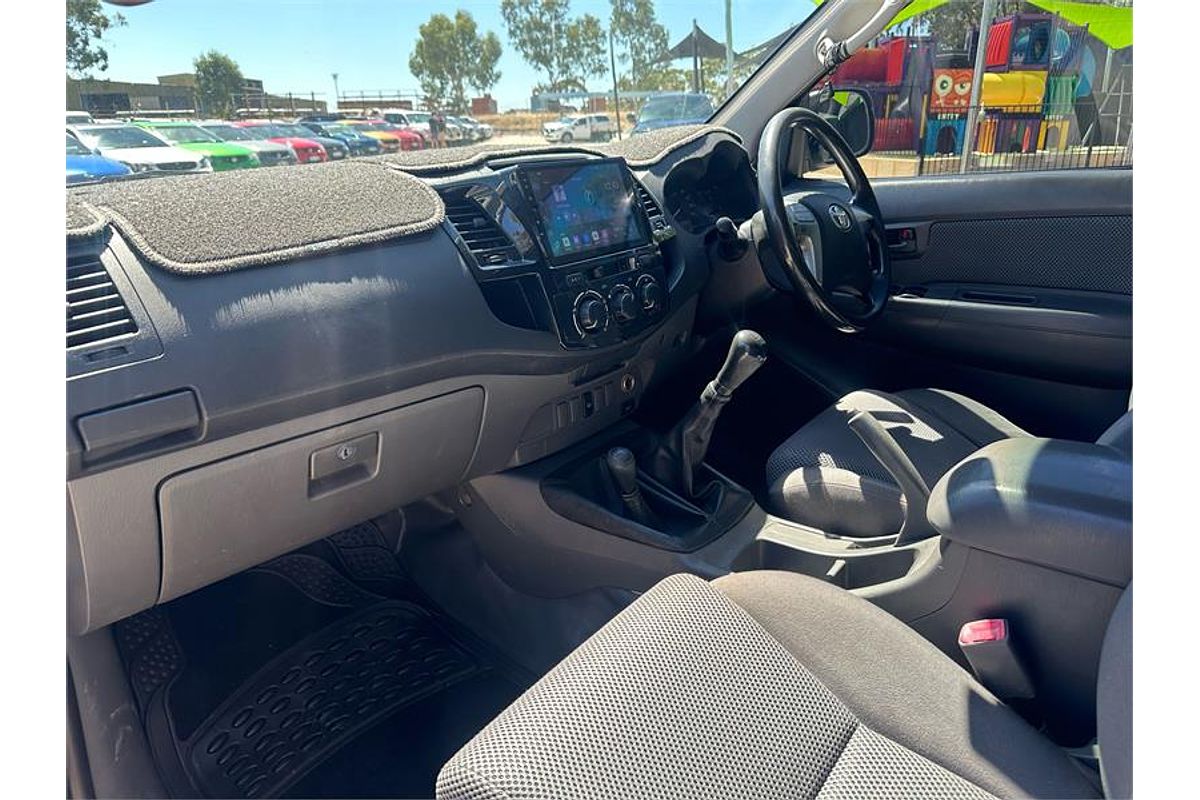 2012 Toyota Hilux SR KUN26R 4X4