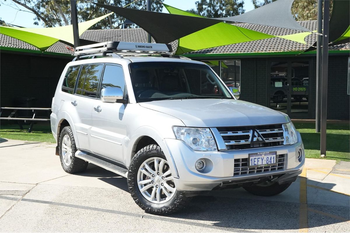 2013 Mitsubishi Pajero Exceed NW