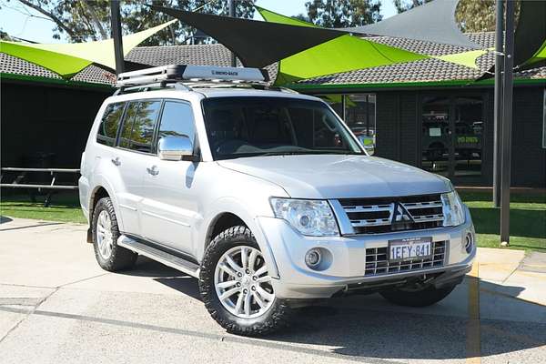 2013 Mitsubishi Pajero Exceed NW