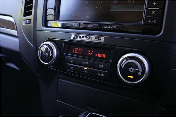 2013 Mitsubishi Pajero Exceed NW