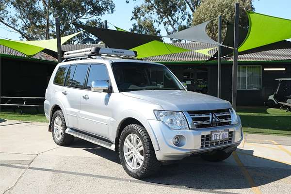 2013 Mitsubishi Pajero Exceed NW