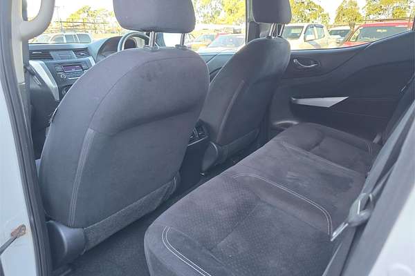 2016 Nissan Navara RX NP300 D23 4X4