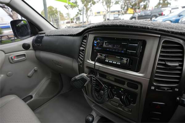 2006 Toyota Landcruiser HZJ105R UPGRADE