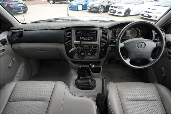 2006 Toyota Landcruiser HZJ105R UPGRADE