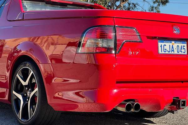 2013 HSV MALOO R8 E3 MY12.5 Rear Wheel Drive