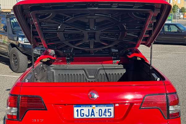 2013 HSV MALOO R8 E3 MY12.5 Rear Wheel Drive