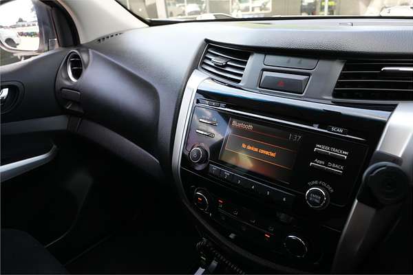 2015 Nissan Navara ST D23 4X4