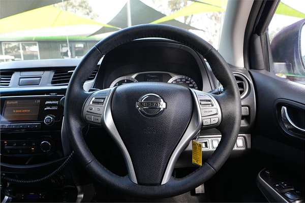 2015 Nissan Navara ST D23 4X4