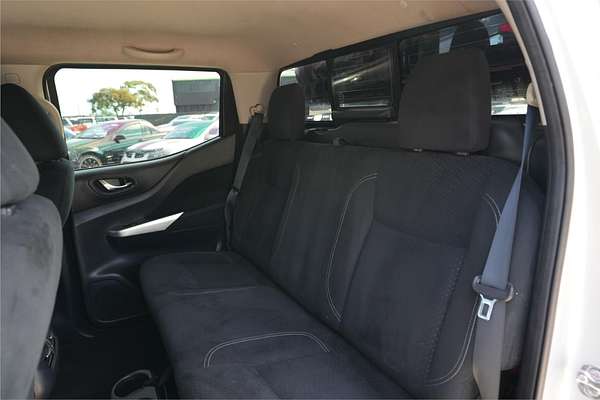 2015 Nissan Navara ST D23 4X4