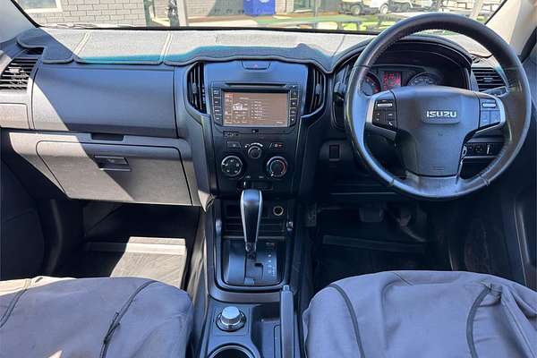2017 Isuzu D-MAX SX 4X4