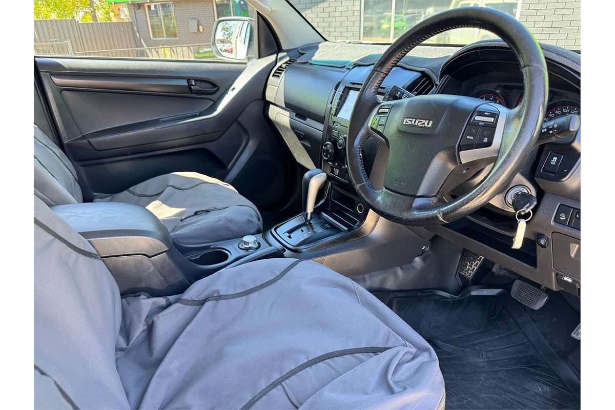 2017 Isuzu D-MAX SX 4X4