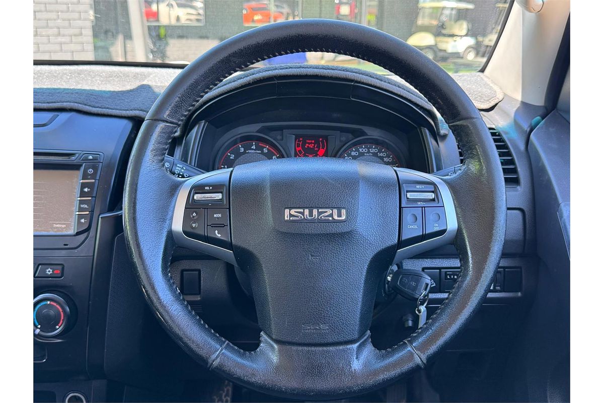 2017 Isuzu D-MAX SX 4X4