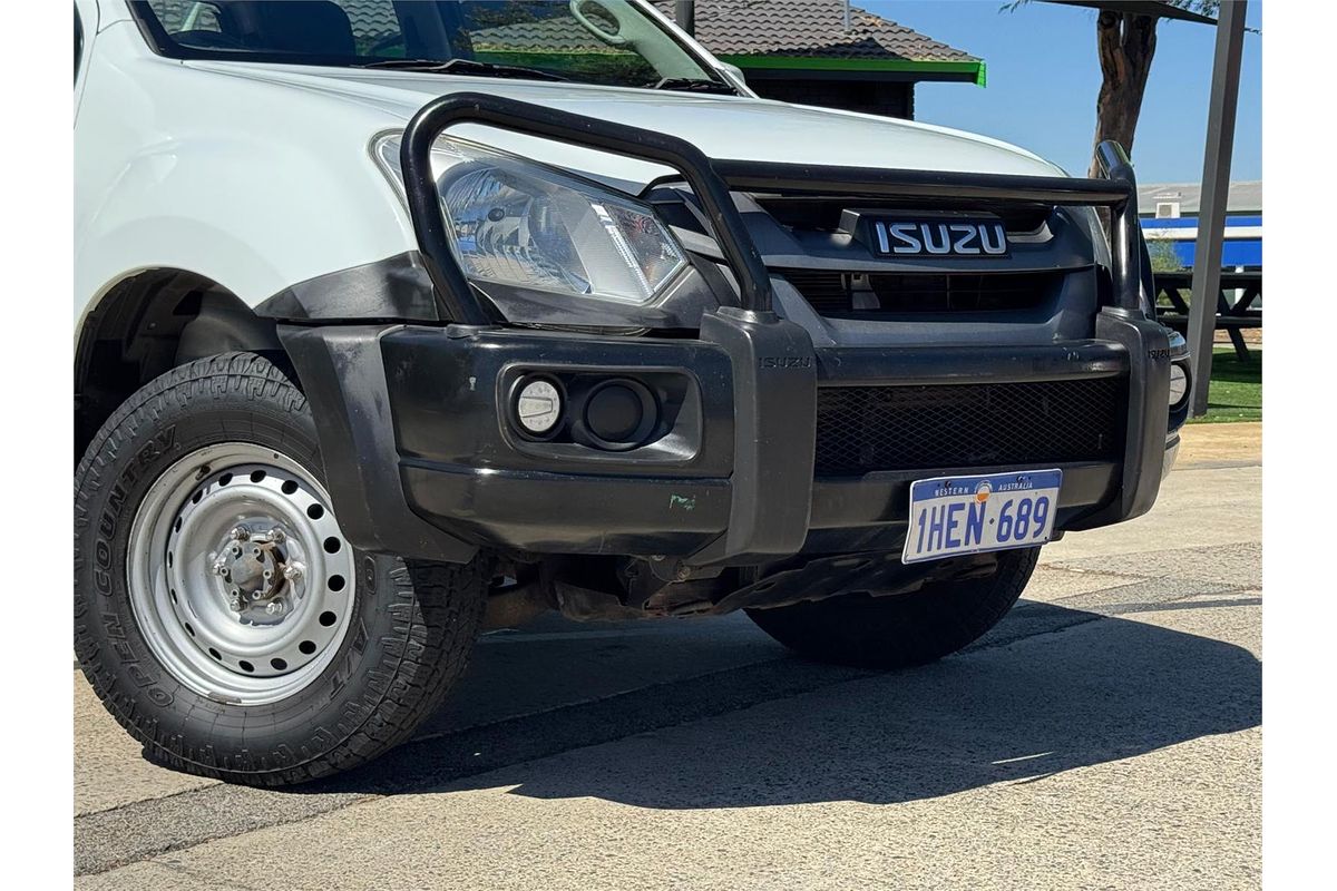 2017 Isuzu D-MAX SX 4X4