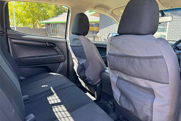 2017 Isuzu D-MAX SX 4X4