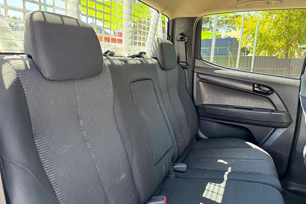 2017 Isuzu D-MAX SX 4X4