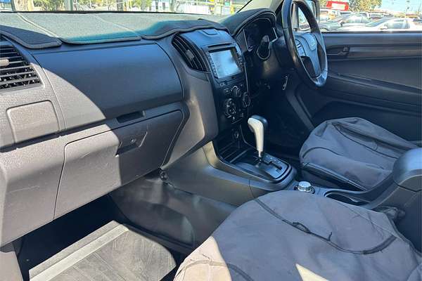 2017 Isuzu D-MAX SX 4X4