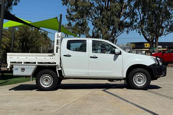 2017 Isuzu D-MAX SX 4X4