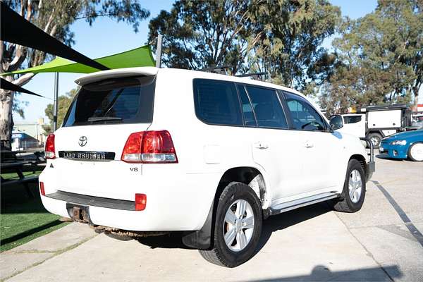 2011 Toyota Landcruiser Altitude VDJ200R