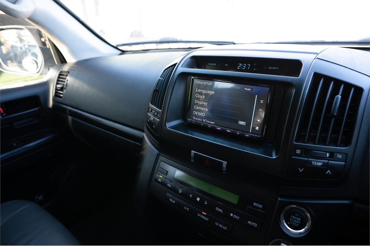 2011 Toyota Landcruiser Altitude VDJ200R