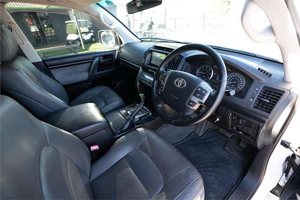 2011 Toyota Landcruiser Altitude VDJ200R