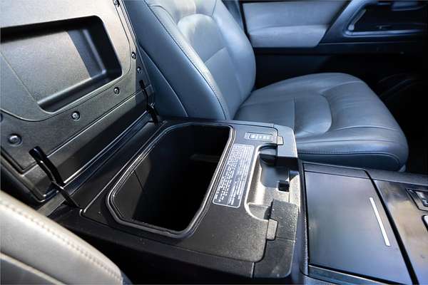 2011 Toyota Landcruiser Altitude VDJ200R