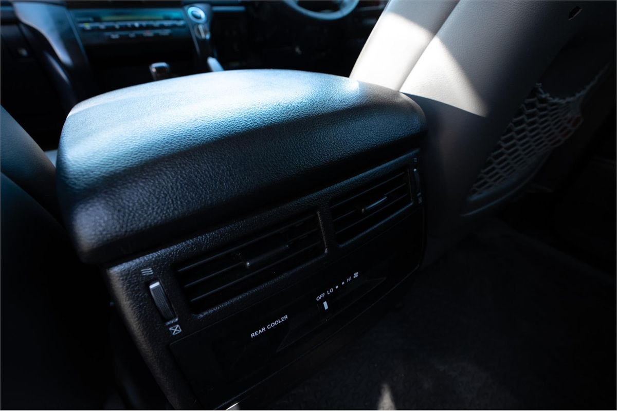 2011 Toyota Landcruiser Altitude VDJ200R
