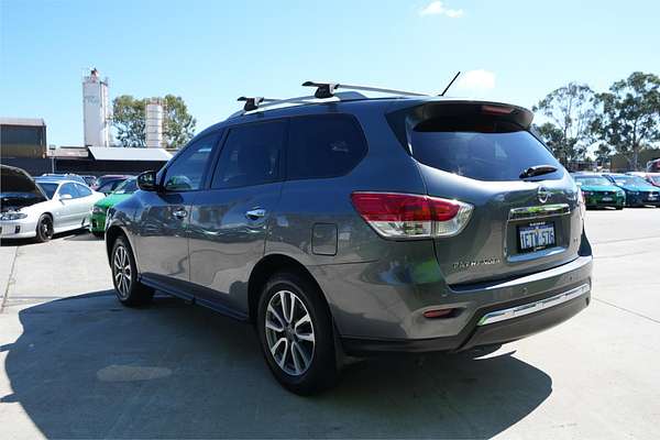 2015 Nissan Pathfinder ST R52