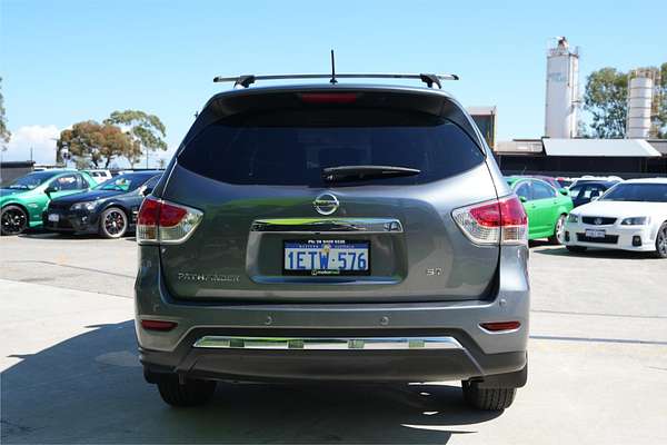 2015 Nissan Pathfinder ST R52