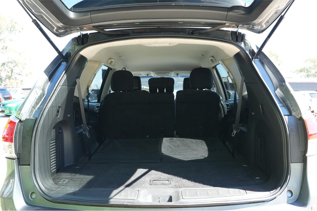 2015 Nissan Pathfinder ST R52