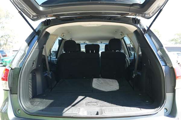 2015 Nissan Pathfinder ST R52