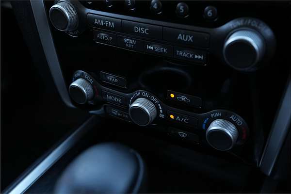 2015 Nissan Pathfinder ST R52