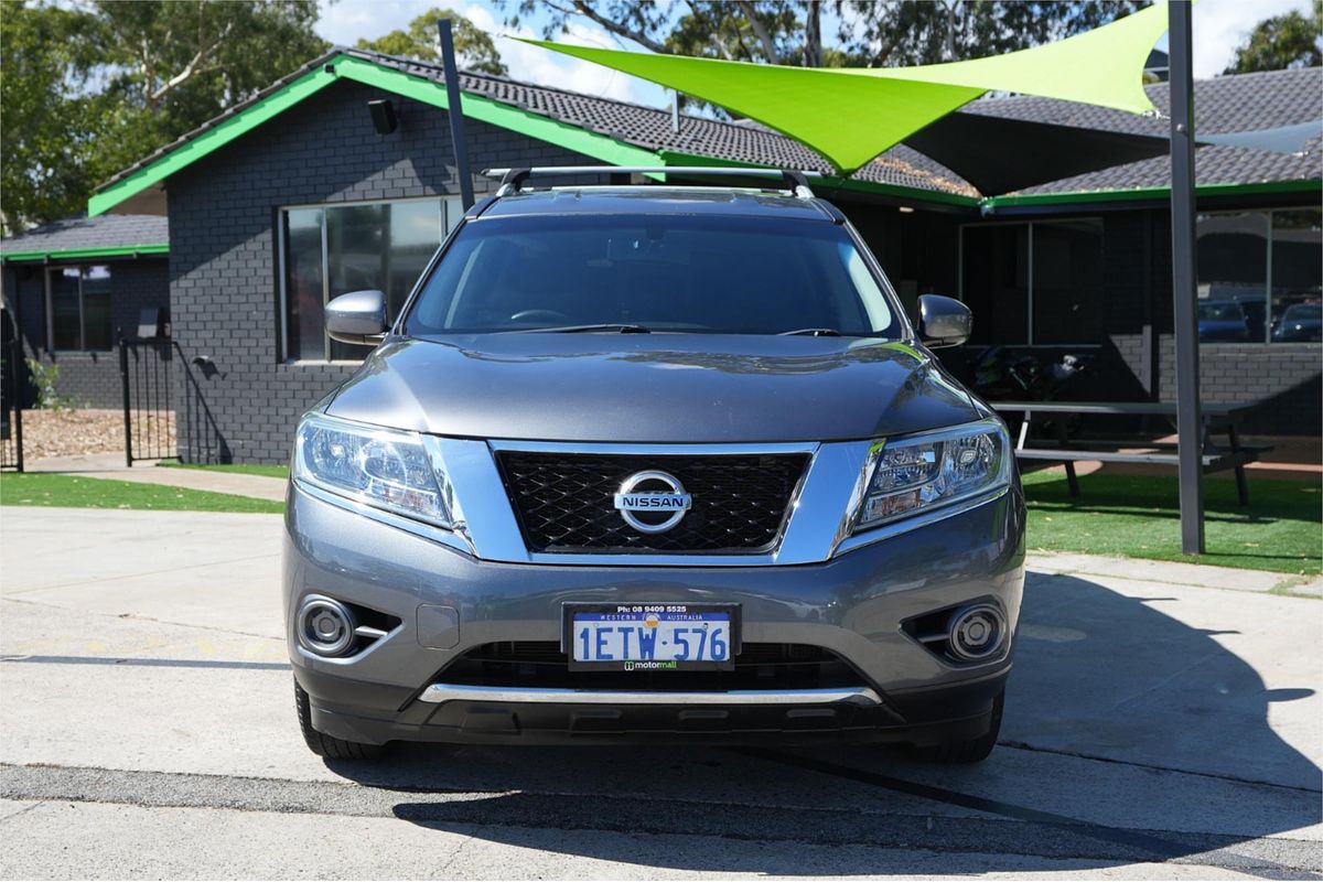 2015 Nissan Pathfinder ST R52