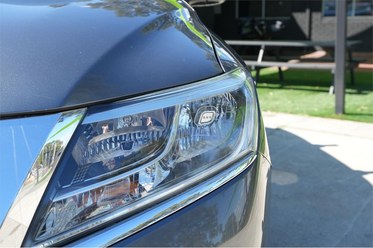 2015 Nissan Pathfinder ST R52