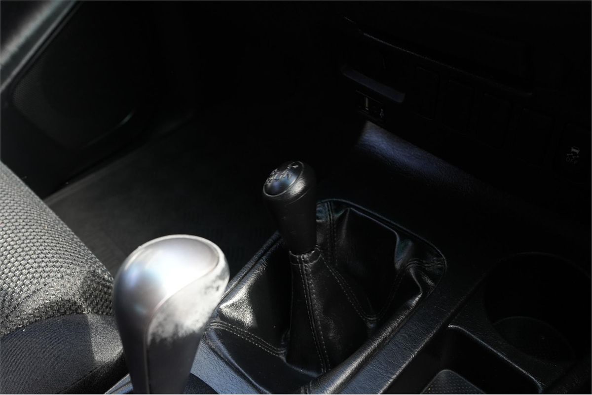 2014 Toyota Hilux SR5 KUN26R 4X4