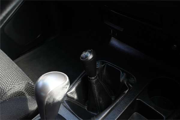 2014 Toyota Hilux SR5 KUN26R 4X4