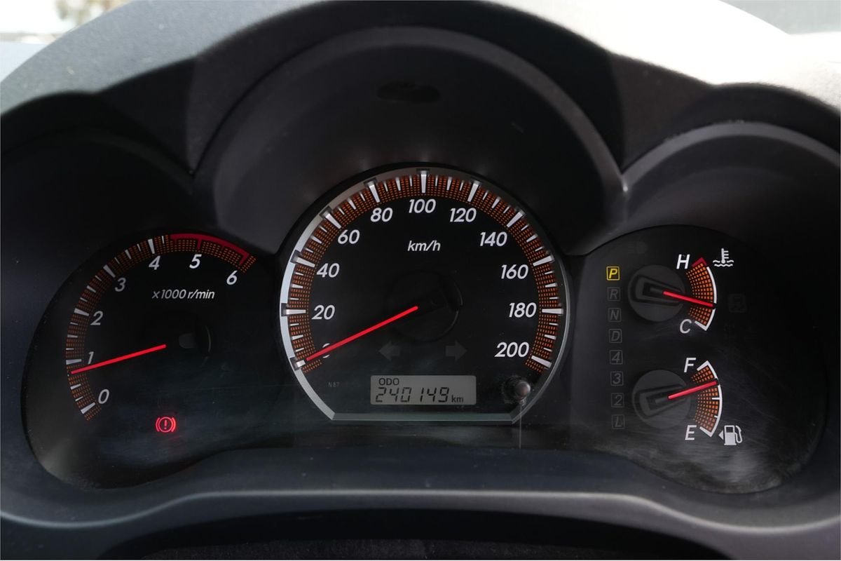 2014 Toyota Hilux SR5 KUN26R 4X4