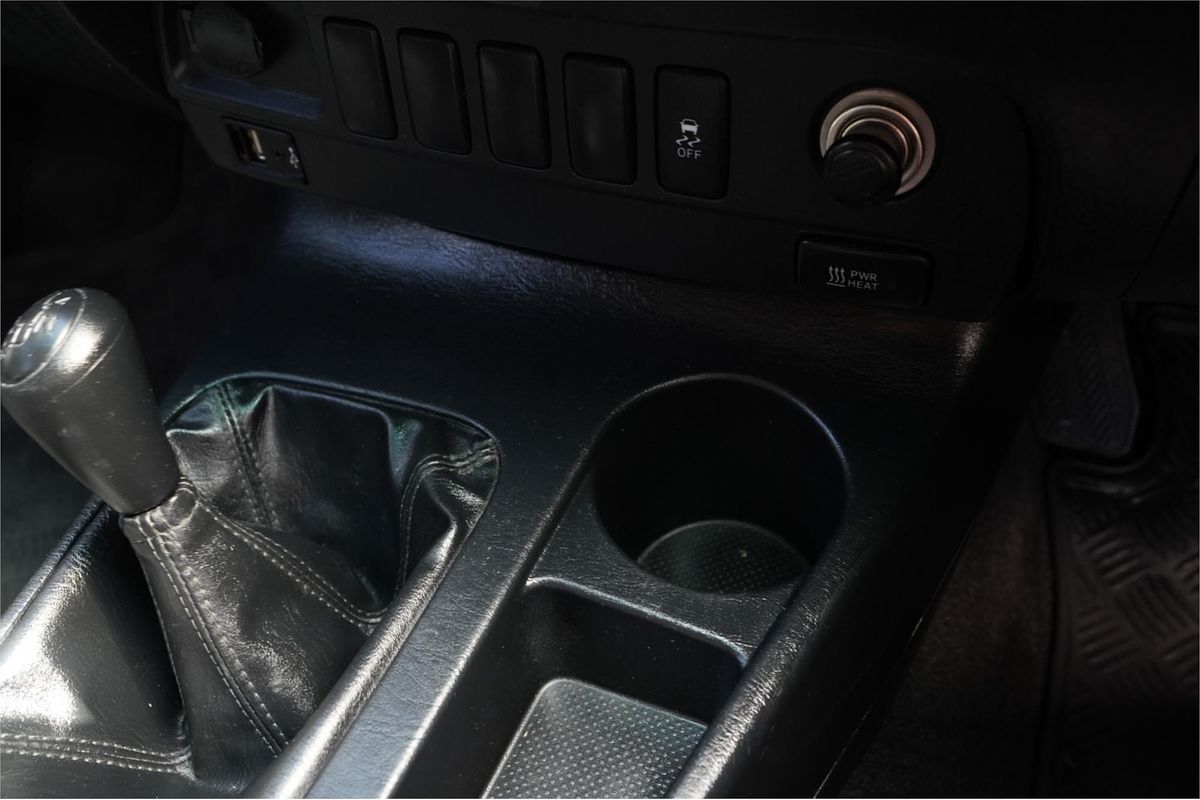 2014 Toyota Hilux SR5 KUN26R 4X4