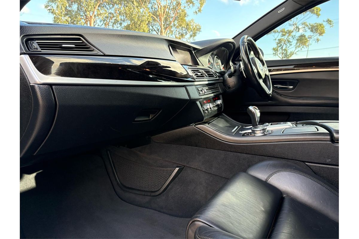 2016 BMW M5 F10 LCI