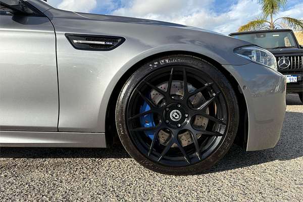 2016 BMW M5 F10 LCI