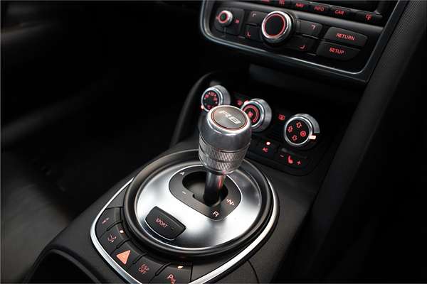 2011 Audi R8