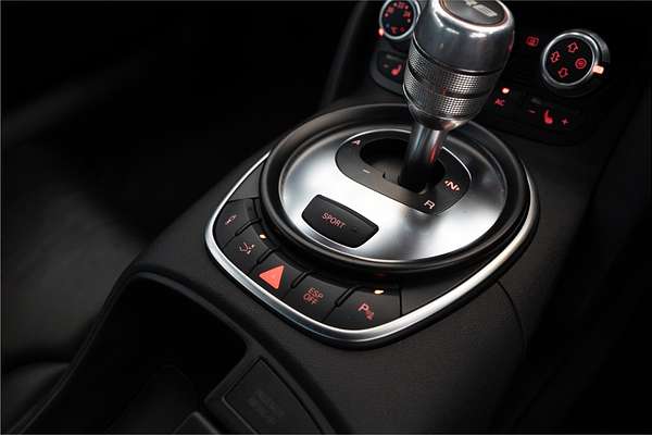 2011 Audi R8