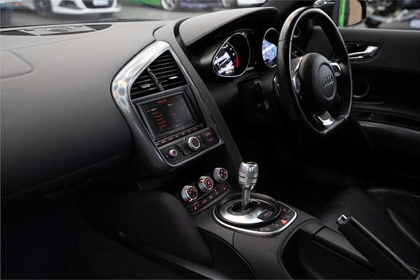 2011 Audi R8