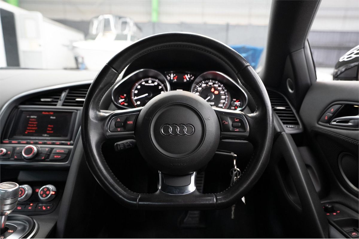 2011 Audi R8