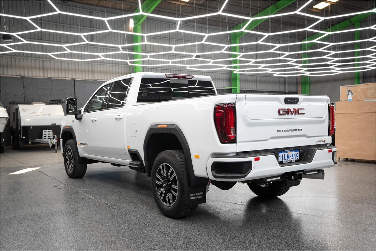 2022 GMC SEIRRA 2500 AT4