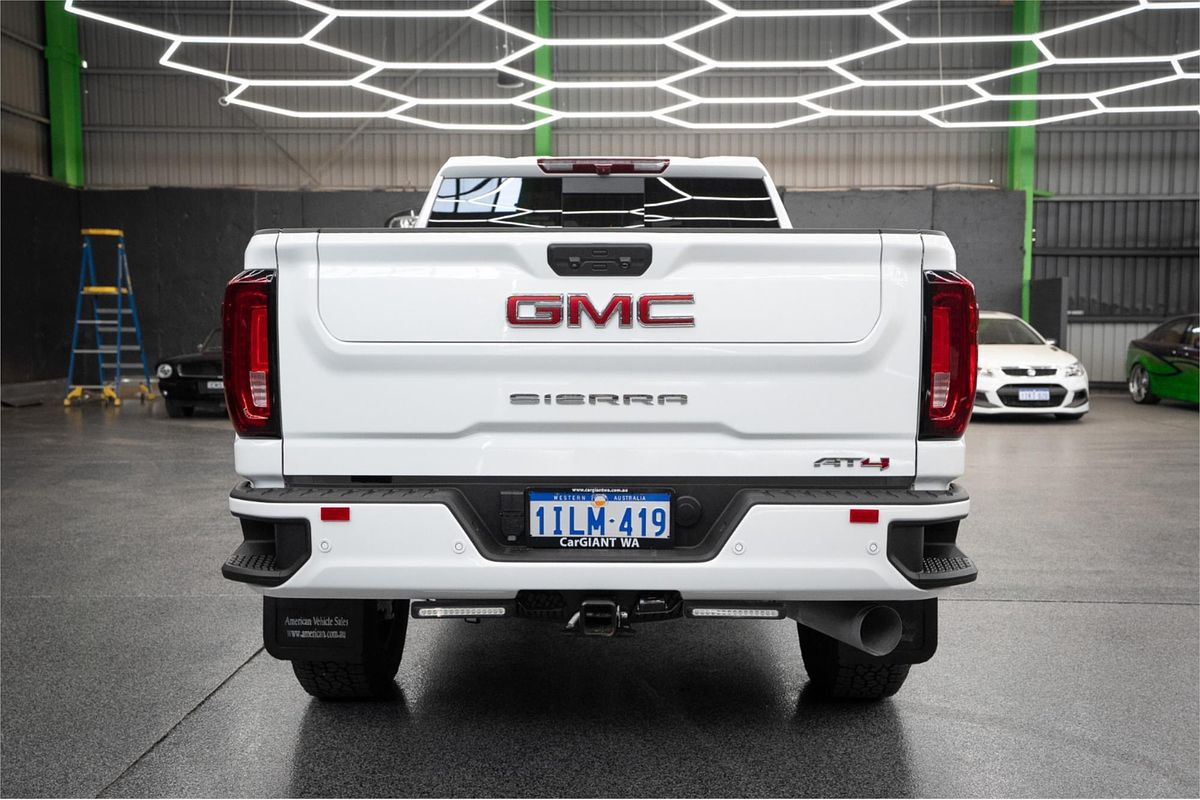 2022 GMC SEIRRA 2500 AT4
