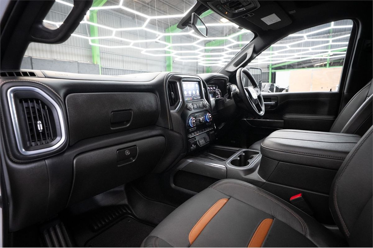 2022 GMC SEIRRA 2500 AT4