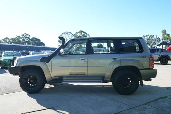 2011 Nissan Patrol ST GU 7