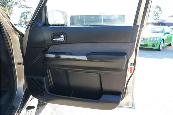 2011 Nissan Patrol ST GU 7