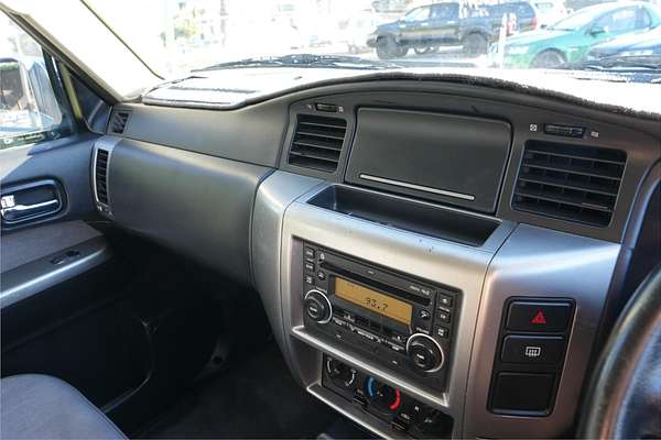2011 Nissan Patrol ST GU 7